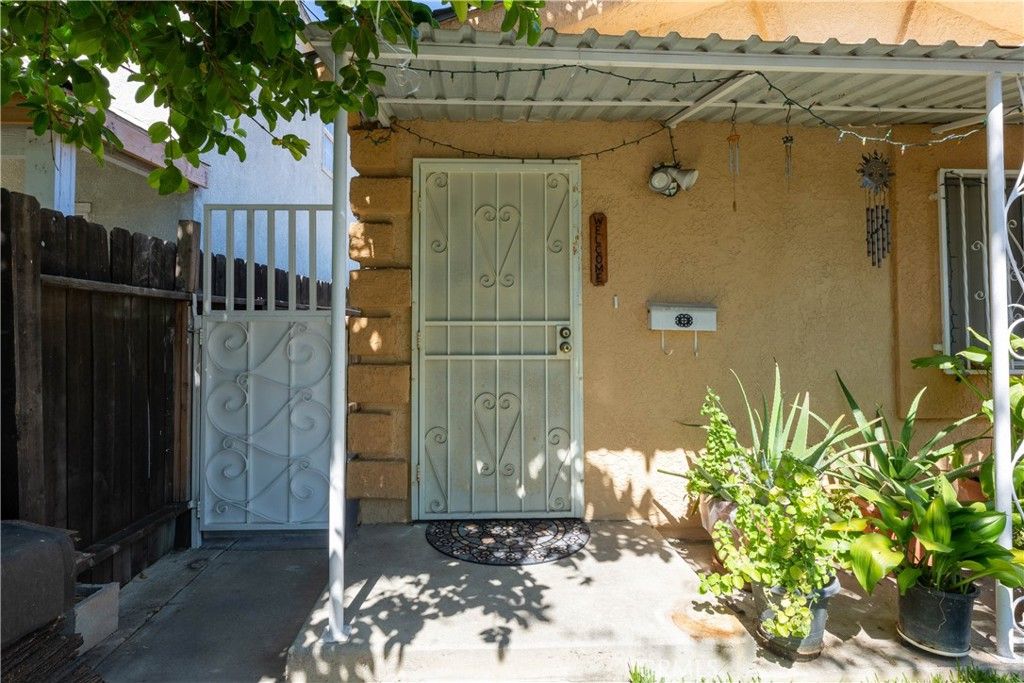 listing image 130726057497331344974