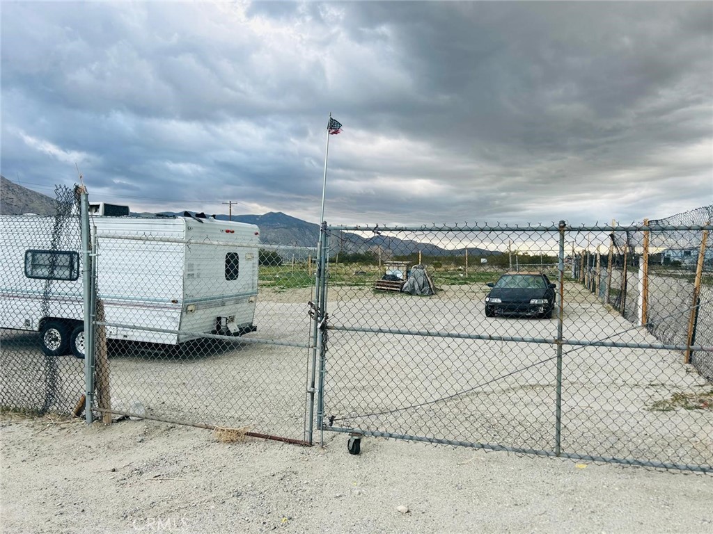 Solera (SLRA) - Land