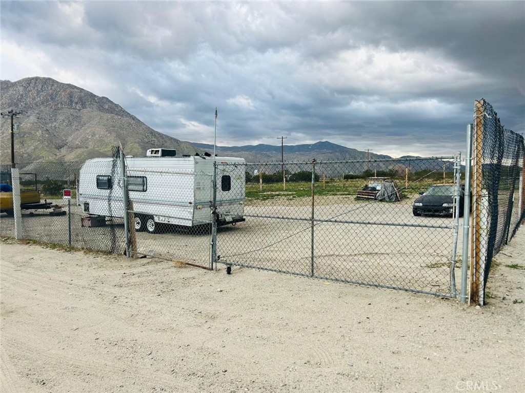 Solera (SLRA) - Land