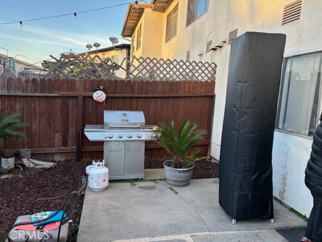 DANA HILLS - Residential
