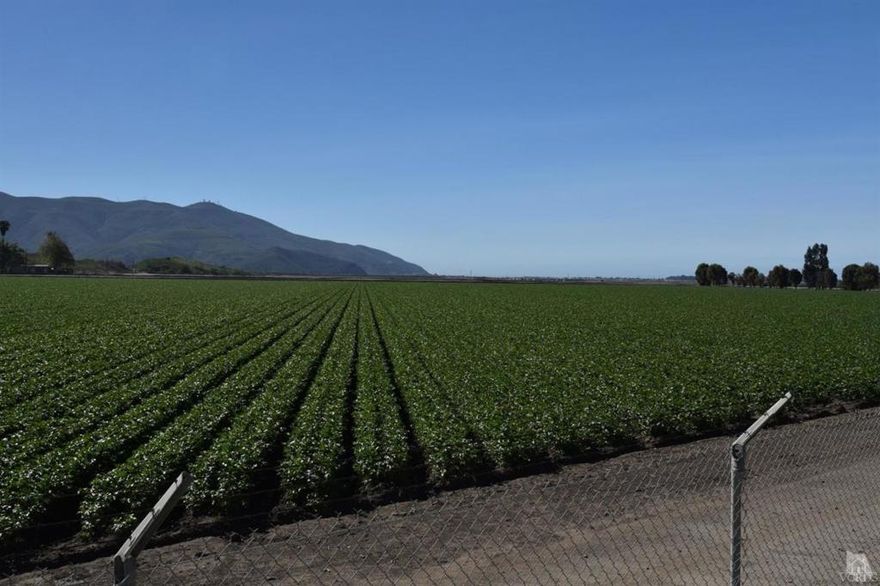 Approx 433.74+/- Acres of Prime Farmland in Ventura County located on two major thoroughfares on the Oxnard/Camarillo Plain with approximately 421.62+/- flat & usable acres. Comprised of 13 parcels, all being legal lots. The ranch is tiled and the water source is from one private well together with PV water and 3 detention ponds. Northerly parcels are located on the north side of Hueneme Rd from Las Posas Rd on the west to Laguna Rd on the east and Southerly parcels are located on the south side of Hueneme Rd between Las Posas Rd on the west to Calleguas Creek on the east, with the southerly border along Broome Rd. Seller preference is to lease back 200 acres. Buyer to cooperate with Seller in executing a 1031 tax deferred exchange(s). Accepting Back Up Offers during Contingency Period.