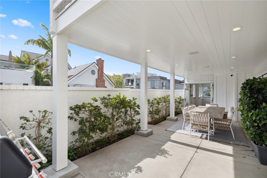 Balboa Island - Main Island (BALM) - Residential Lease