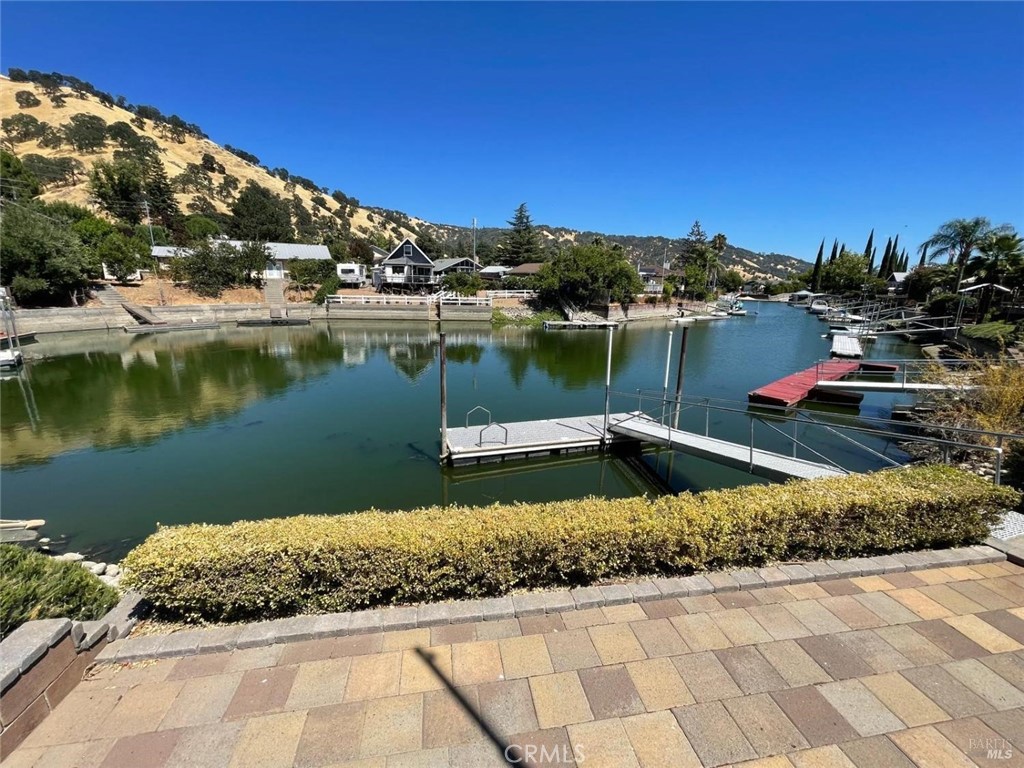 Listing image 4