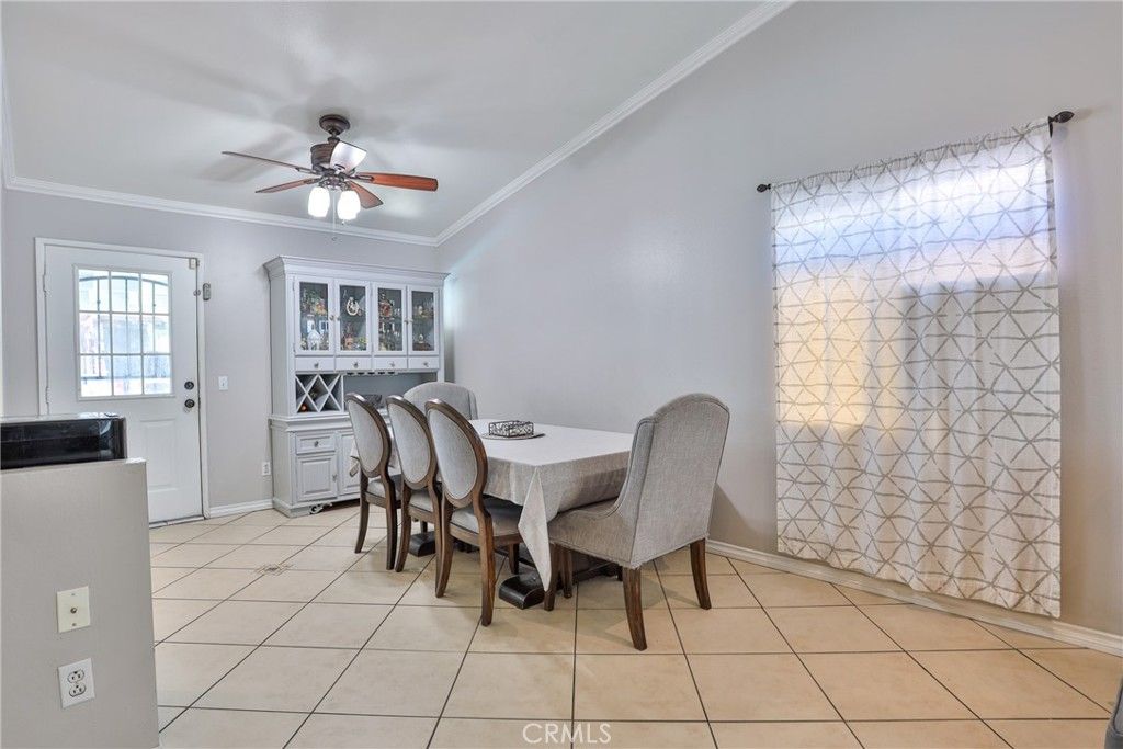 listing image 130721412991717440452