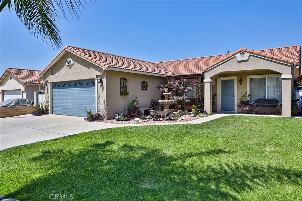 listing image 130725813365676349916