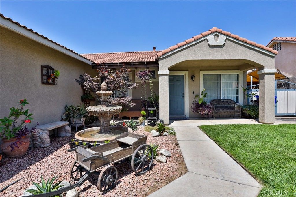 listing image 130724803913571417758