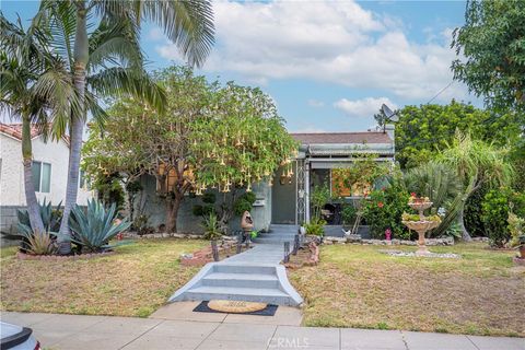 A home in Inglewood