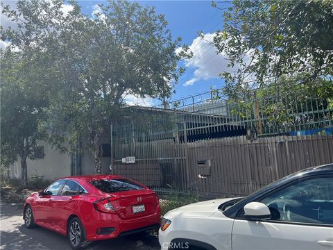 Photo of 3408 E 15TH Street, Los Angeles, CA 90023 (MLS # PW22083461) Photo of 3408 E 15TH Street, Los Angeles, CA 90023 (MLS # PW22083461)