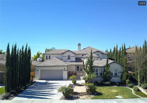 44885 Bouchaine Street Temecula CA 92592