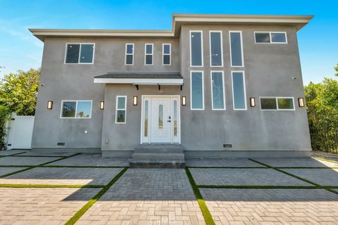 A home in Reseda