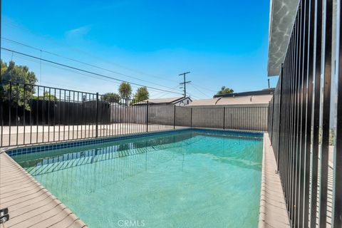 A home in Reseda