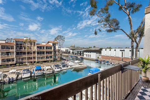 9331 marina pacifica dr n long beach ca 90803