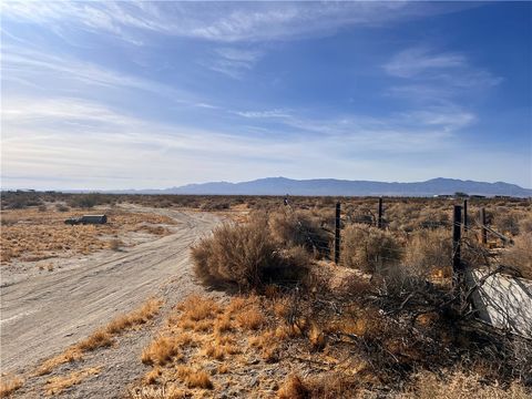 A home in Adelanto