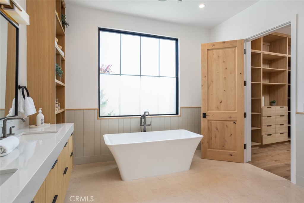 Harbor View Homes (HVHM) - Residential