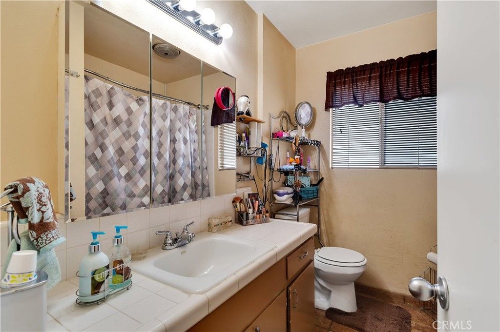 listing image 130720165211741569015