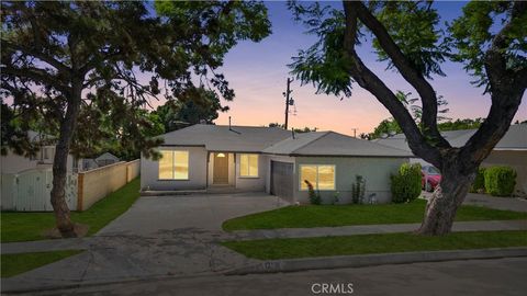 A home in La Mirada