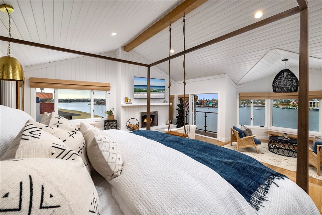 Peninsula (PI) - Residential