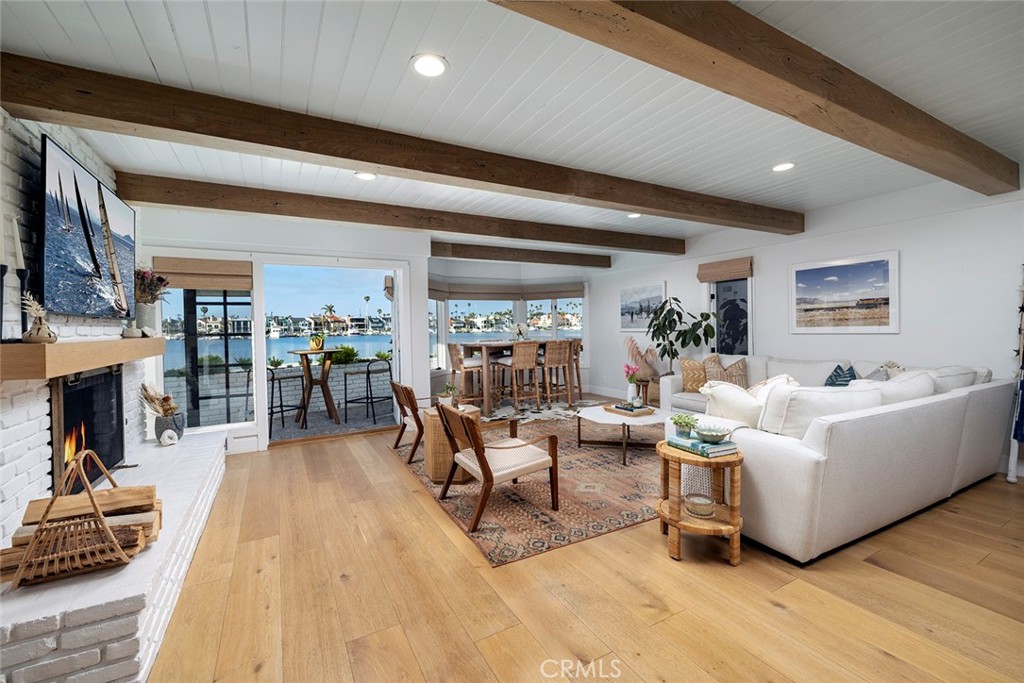 Peninsula (PI) - Residential