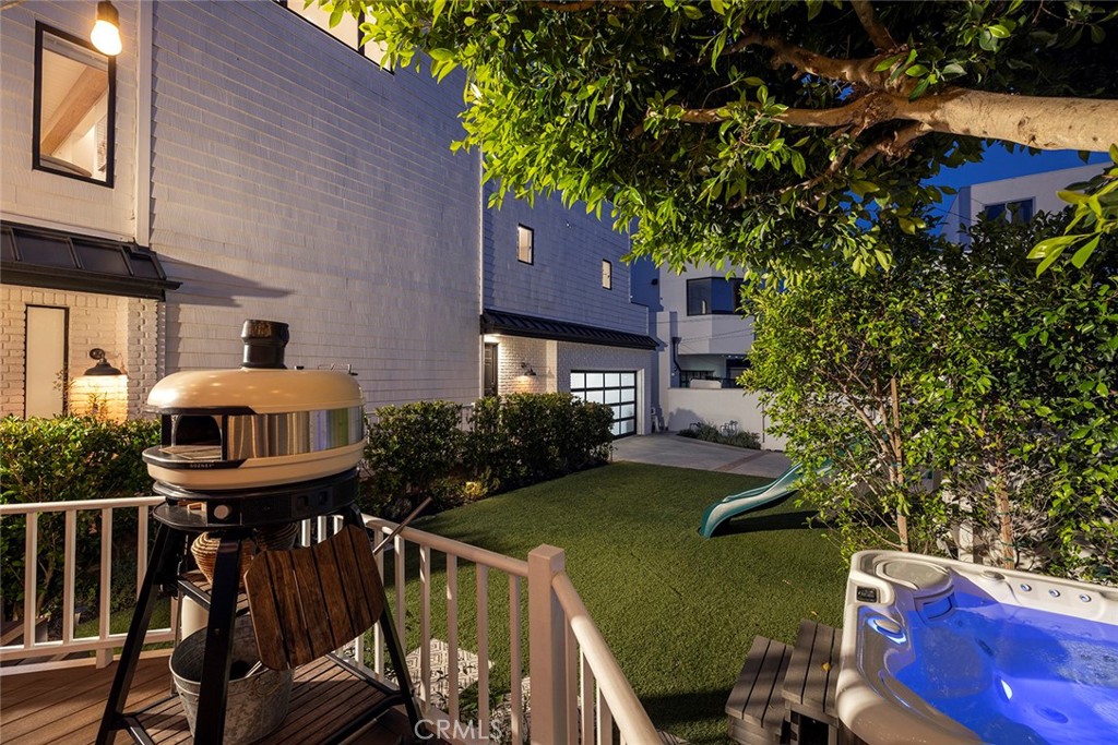 Peninsula (PI) - Residential