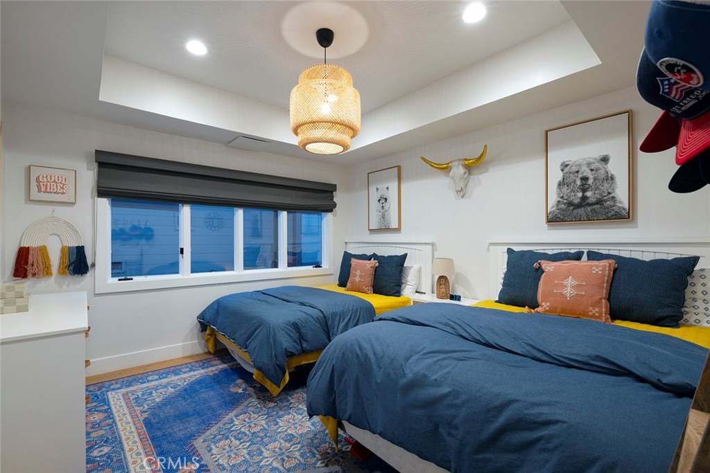 Peninsula (PI) - Residential