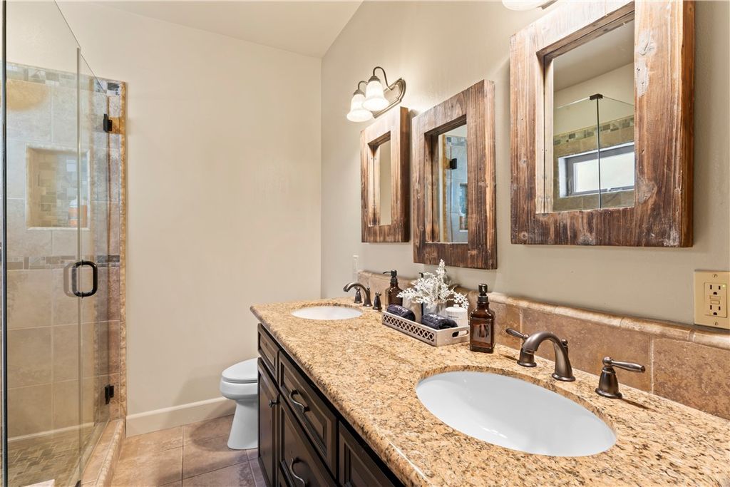 listing image 130720472402277184487
