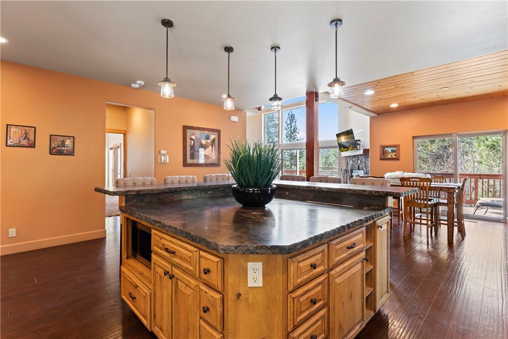 listing image 130728494168747030020