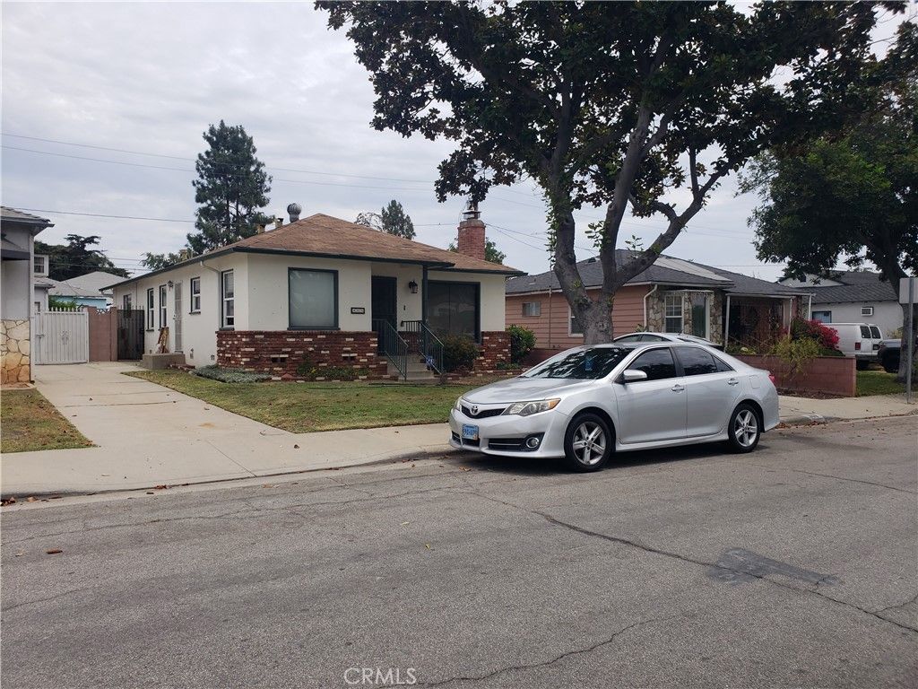 listing image 130727525835816406750