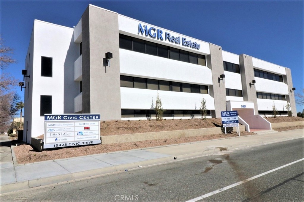 Bring your business to this great building!!! Suite #335 is 405sf and offers a reception area and private office. This is a definite must see for any business looking for great office space. High visibility building located within walking distance to the Victorville Courthouse and City of Victorville and San Bernardino County Services. Clean, well-maintained elevator served building.