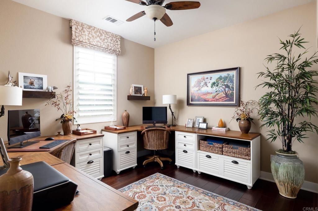 listing image 130726461022812254563