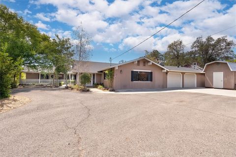 A home in Coarsegold