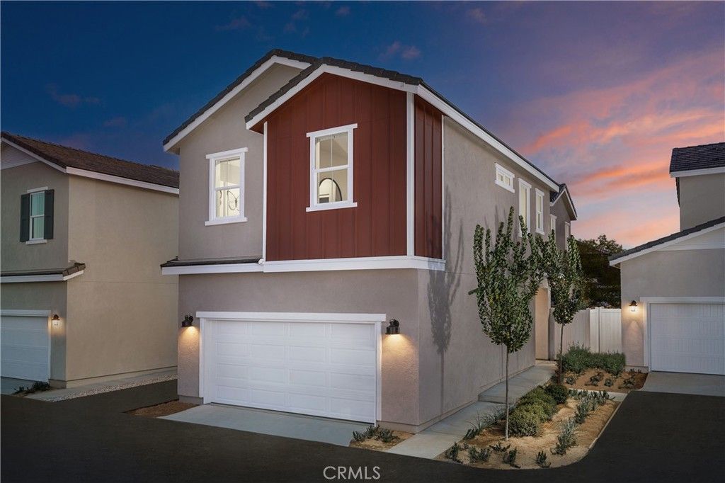 listing image 130722399111470562057
