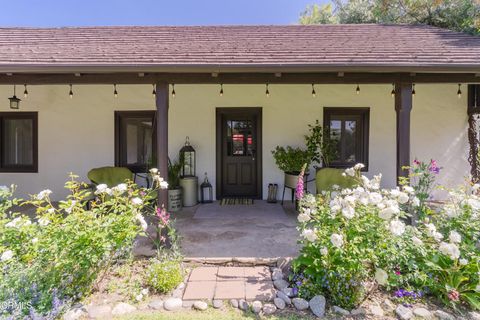 A home in La Verne