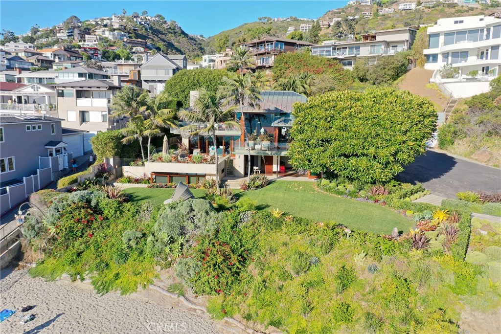 Lagunita (LA) - Residential