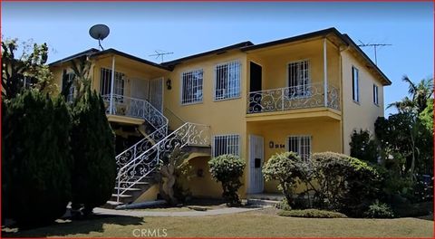 Photo of 5144 W 21st Street, Los Angeles, CA 90016 (MLS # PW25035817)