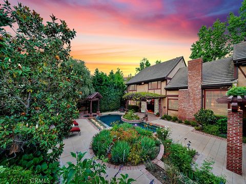 A home in North Tustin