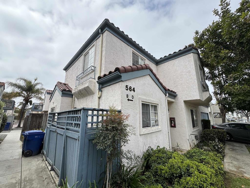564 Davidson Street