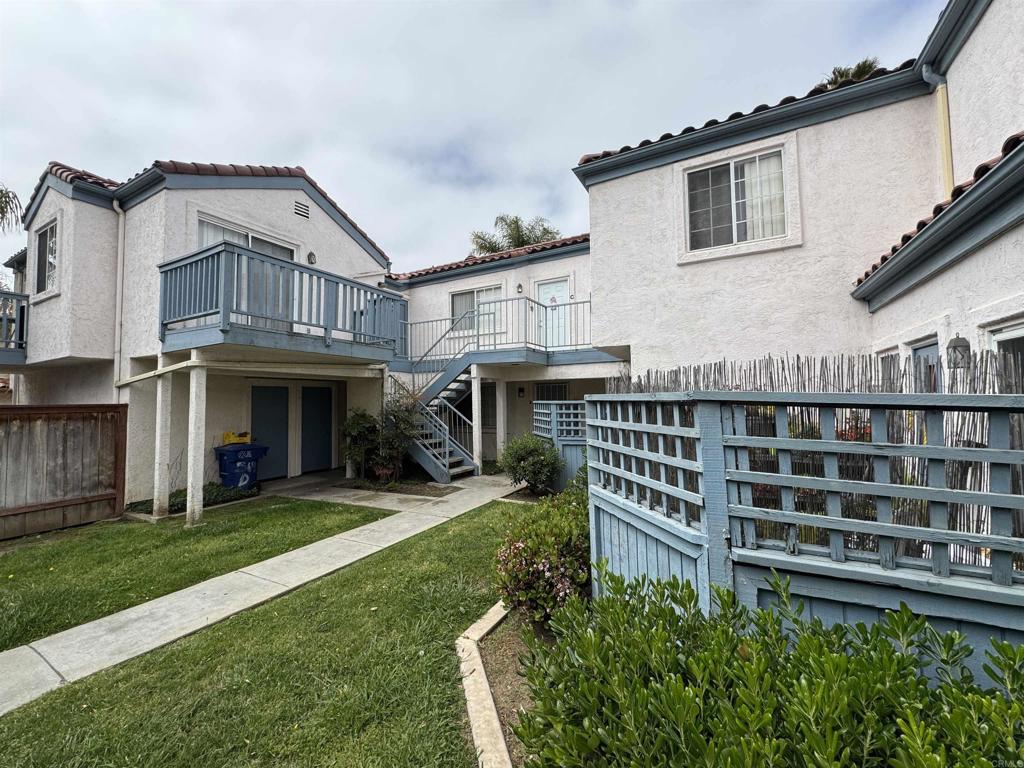 564 Davidson Street
