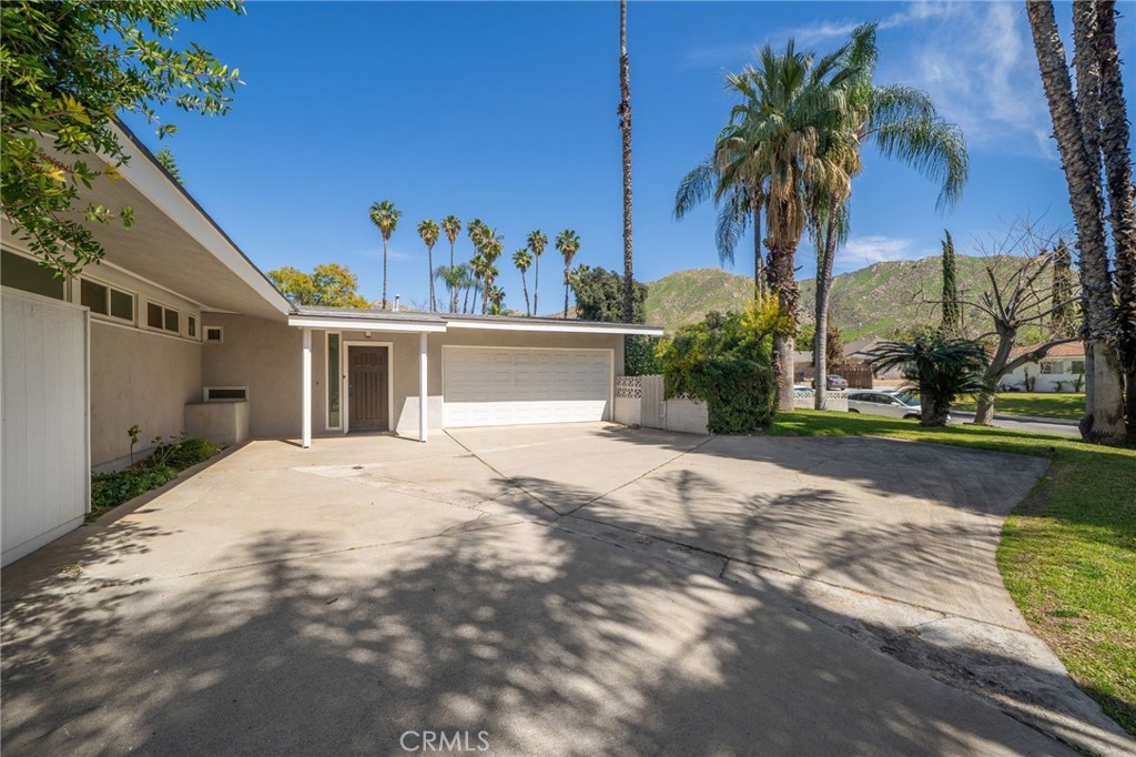 3540 Watkins Drive