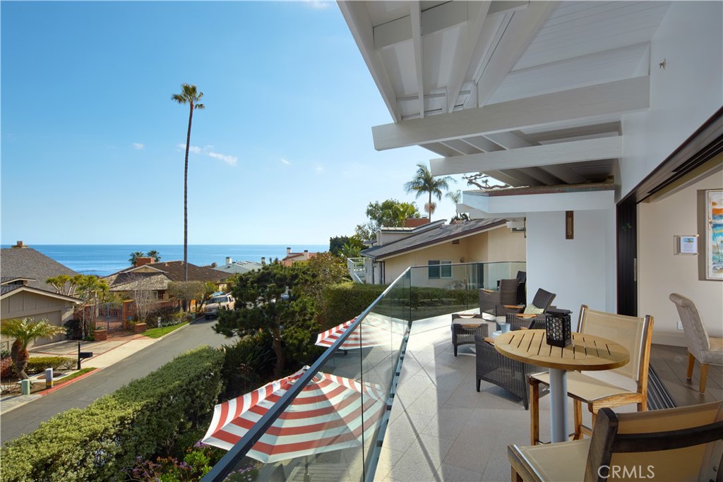 140 Crescent Bay Drive