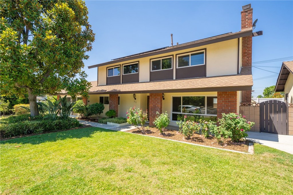 Photo 3 of 41 of 497 Reims Street house