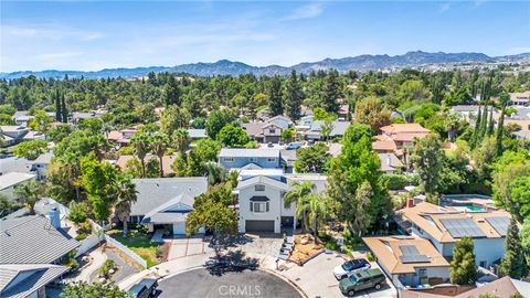 A home in Porter Ranch