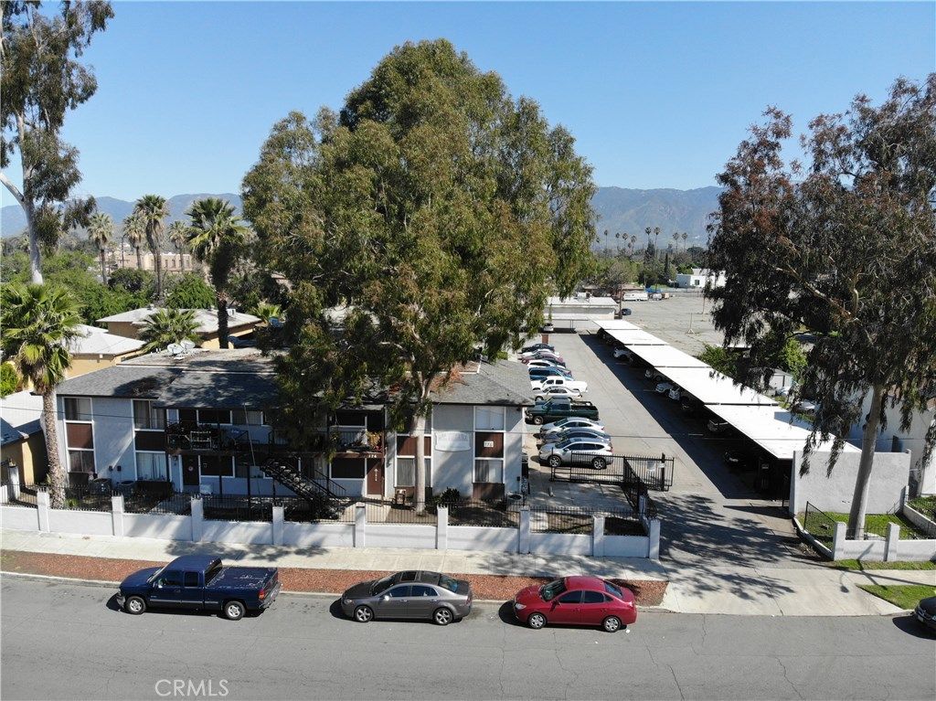 listing image 130723328446997903424
