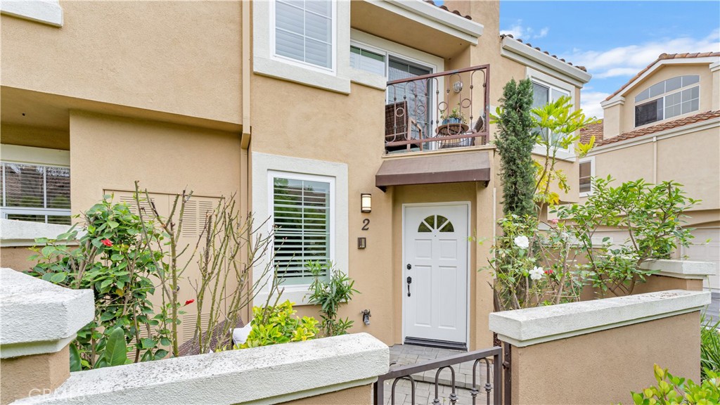 2 Bravo Lane

                                                                             Aliso Viejo                                

                                    , CA - $925,000