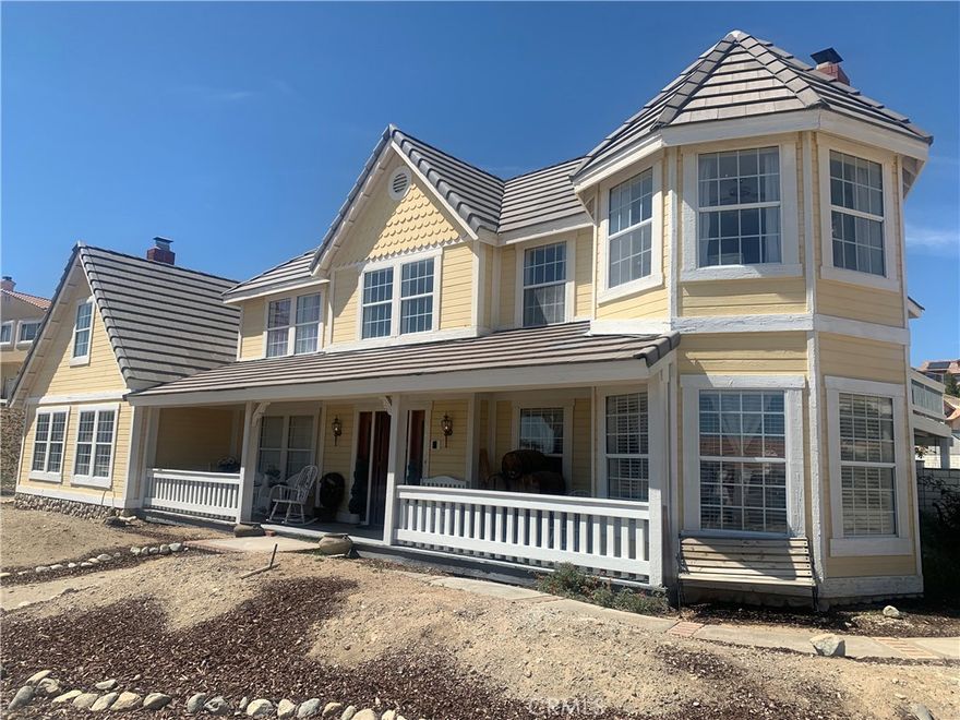 Back on the market subject to cancellation of existing escrow, no fault of sellers. SPECTACULAR 360 degrees VIEWS!!! This spacious Desert Knolls 4 Bedrooms, 3 bathrooms home is situated in one of the most impressive neighborhoods in the High Desert. The two-story home features a covered patio, dazzling pool and spa, 3 fireplaces, walk-in pantry, 2 set of stairs to the second floor, large front and back yard, and garage conversion ADU.  
Enjoy breath-taking sunrises and sunsets from the wide front porch. The self sufficient ADU features: 2 BR, 1 Bath, kitchen, and laundry area; offering to your buyer(s) the opportunity to rent it, or use it as a guest house, or in-law quarters. Prime location close to main boulevard, Saint Mary Hospital, shops and restaurants.