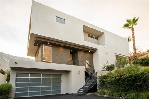 A home in Palm Springs