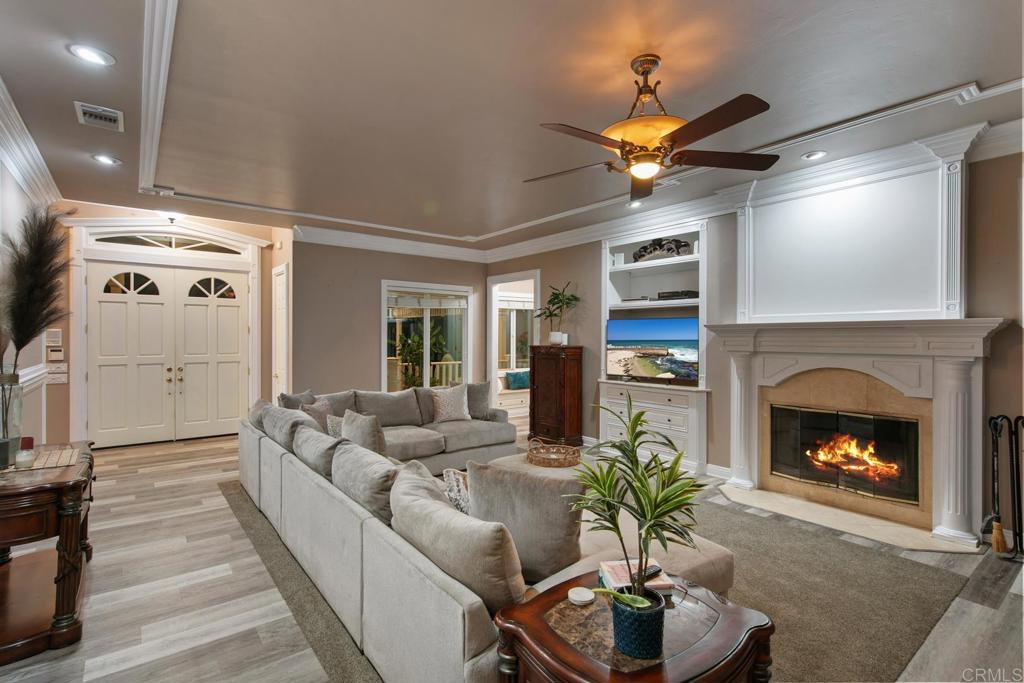 3256 VIA VIEJAS