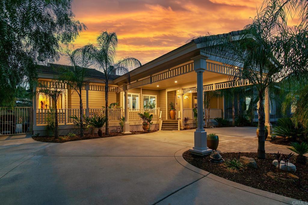 3256 VIA VIEJAS