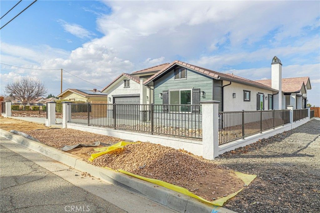 listing image 130728934030434124695