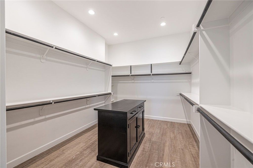 listing image 130722141386400773011