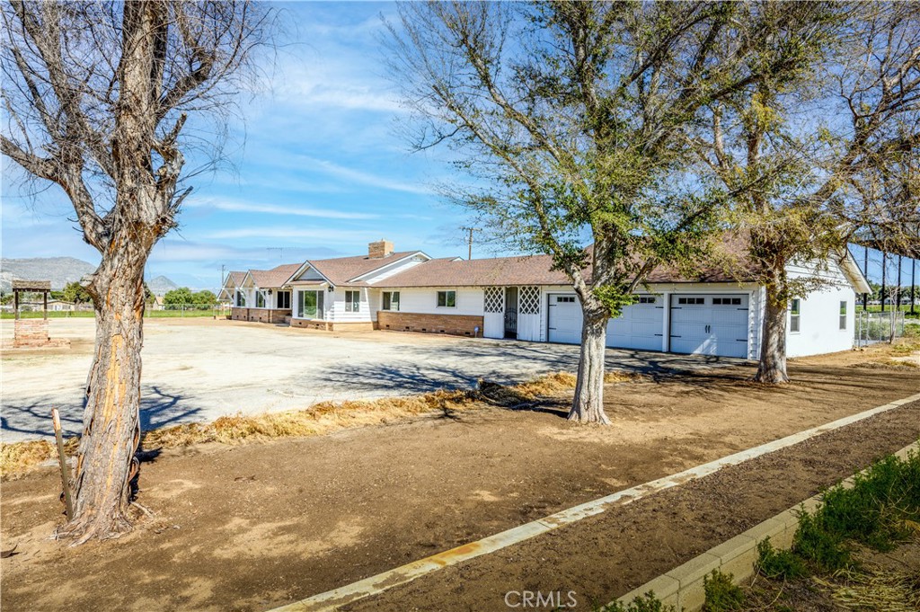 Photo 7 of 42 of 22060 Olivas Avenue property
